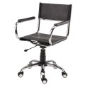 Produzidas com materiais de alta qualidade, as cadeiras e poltronas SUPREME foram idealizadas para levar sofisticação a